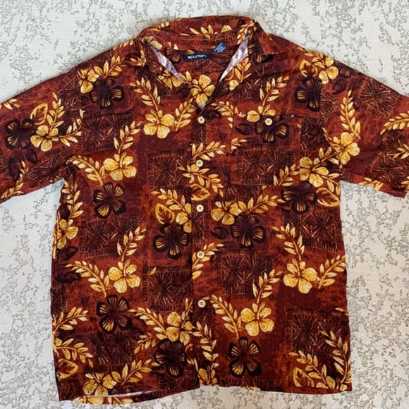 Hawaiian Shirt - Picture 1 of 6